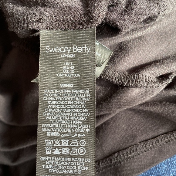 Sweaty Betty Tori Black Long Sleeve Hooded Top - Picture 6 of 6